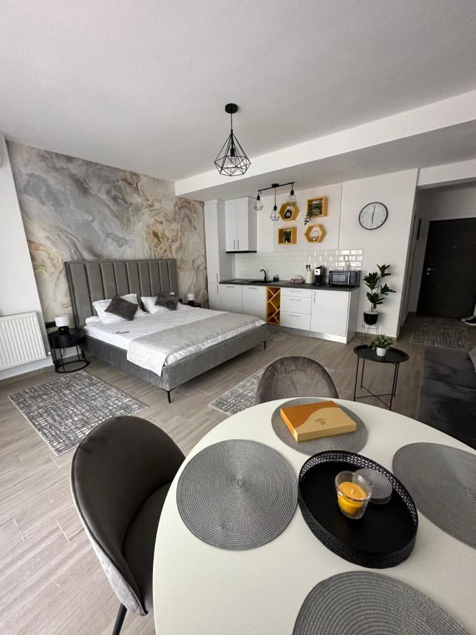 Studio 70 By Casa Del Mar Mamaia Exterior foto